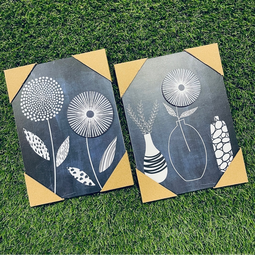 2 x Floral Outline Mod Graphic Blue White Wood Wall Art 6x8